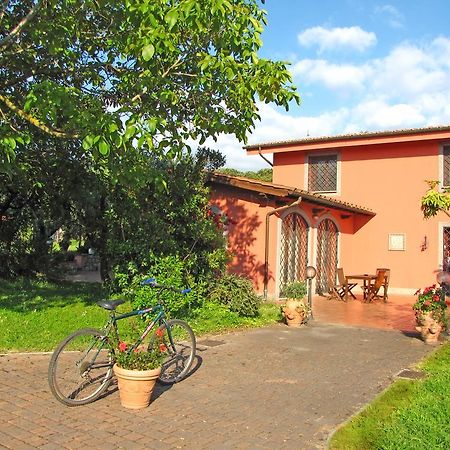 B&B Ai Glicini - Castelli Romani มารีโน ภายนอก รูปภาพ
